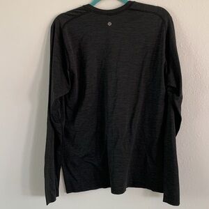 Lululemon Men’s black long sleeve shirt. Size L